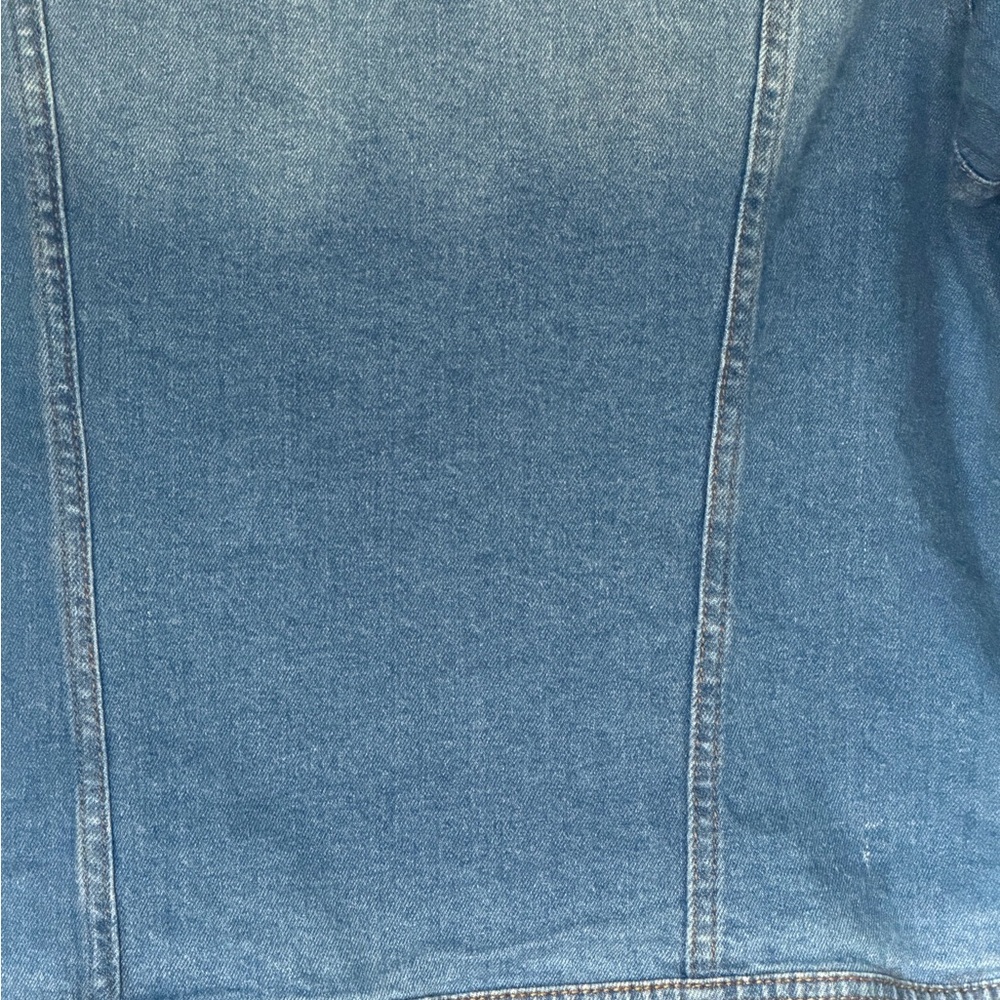 Universal Thread Classic Medium Blue Denim Jacket Size Small - Picture 8 of 12
